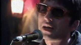 Oasis  Wonderwall Acoustic Backstage at Glastonbury 95 [upl. by Engedi]