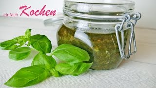 Frisches Basilikum Pesto Rezept  einfachKochen vegan [upl. by Skeie]