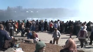 Thousands flock to Niagara to view the total solar eclipse [upl. by Valeta]