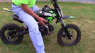 Starting the Tao DB14 Dirt Bike [upl. by Nibuz514]