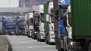 Guerra in Ucraina lindustria dei trasporti tedesca soffre il caro benzina [upl. by Emawk]