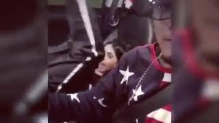 Mc Mirella e Dynho Mirella caiu no carro video engraçado [upl. by Aciria48]