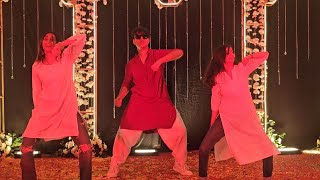 Jhalla Wallah x Chammak Challo x Banthan Chali x Kala Chashma x Billo Rani  Quartet Dance [upl. by Kowalski]