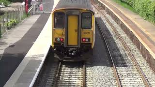 Taffs Well train station train going to Merthyr Tydfil [upl. by Schnur300]