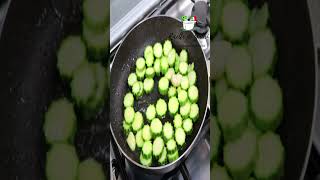 Pasta con zucchine e gamberetti  Ricette di Gabri [upl. by Hilaire265]