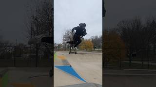 Coupla’ Whip Smiths scooter tricks skatepark [upl. by Yendys]