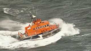 Troon lifeboat ploughs through waves [upl. by Sahpec291]