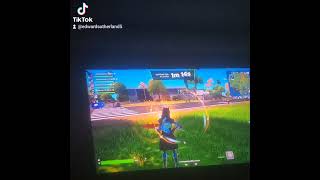 2 fortnite crowns wins [upl. by Eibocaj]