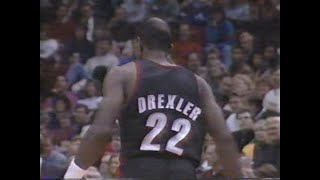 Clyde Drexlers 35POINT MASTERCLASS in Minnesota  November 15th 1991 [upl. by Chapel78]