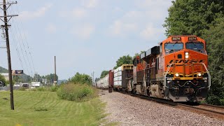 BNSF HNTWMEM Highballs Past Winfield MO [upl. by Reddin]