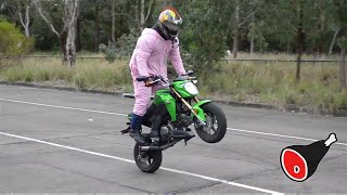 KAWASAKI Z125 WHEELIES [upl. by Aeduj]