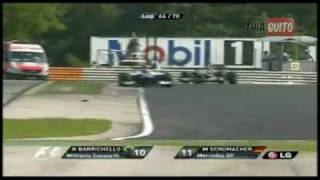 F1  Ultrapassagem de Rubinho em Schumacher no GP da Hungria 2010 [upl. by Rose]