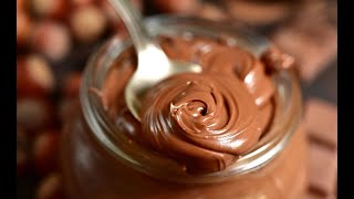 Crema al cioccolato light spalmabile pronta in 1 minuto e con pochissimi ingredienti solo 60 Kcal [upl. by Dyob]