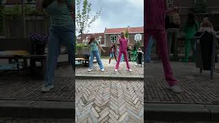 Ohoho een dans foutje popz vitaminebuiten dance dancing kidssong humor funny music shorts [upl. by Jedd]