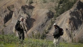 Travail sur le terrain à Parcs Canada [upl. by Aiem775]