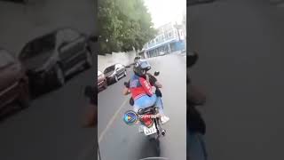 Persecución por las calles de Brasil en motocicleta ¿lo atrapa la policía [upl. by Ahtis327]