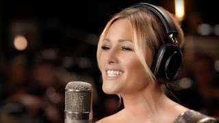 Helene Fischer  Sleigh Ride Aufnahmen Abbey Road Studios London [upl. by Gaskins]