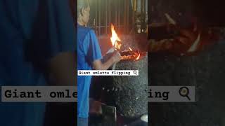 Giant omlette flipping by Jeetu bhaiyaNew market bhopal madhya pradesh foodlover foodie foodvlog [upl. by Yee]