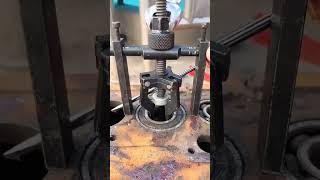 Bearing Dismounting Hard to remove bearings solution [upl. by Diamante]