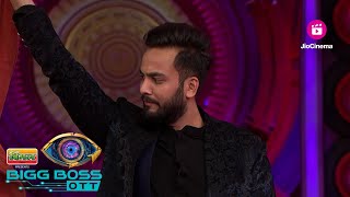 Bigg Boss OTT 2  Elvish Yadav Lifts The Trophy  Grand Finale  Salman Khan  JioCinema [upl. by Seuqirdor220]