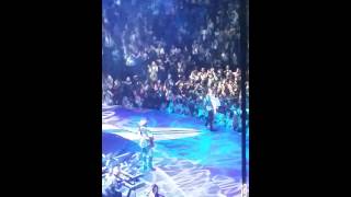 GARTH BROOKS performing quotthe dancequot in minneapolis [upl. by Ecienaj381]