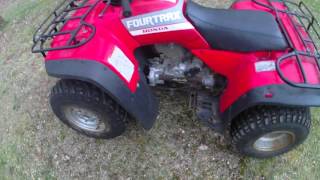 Talking about the 1988 Honda Fourtrax 300 4x4  Testing Classic ATVs [upl. by Linskey144]