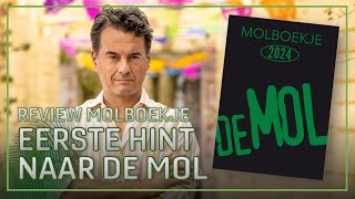 Eerste hint naar De Mol in het Molboekje van Wie is de Mol seizoen 24 [upl. by See337]