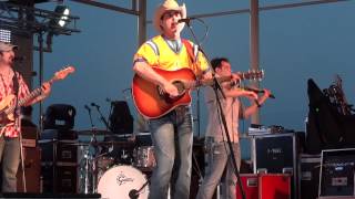 Aaron Watson performs quotWake up amp smell the coffeequot [upl. by Anirtap114]