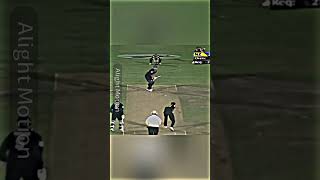 Wasim Akram Bowling reverse swing  cricket shorts  trending [upl. by Merri646]