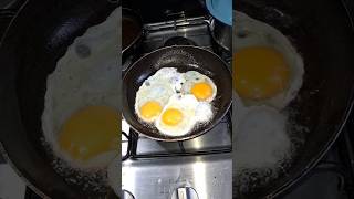 Huevos estrellados alerecetasdecomida [upl. by Atilef]