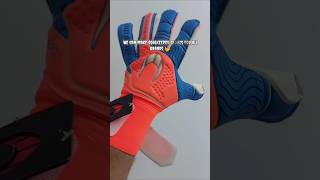 Goalkeeper gloves quality 🧤‼️ stratesports goaliegloves goalkeepergloves embroidery goaliegear [upl. by Kcim]