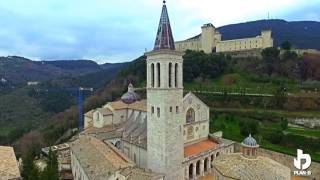 Spoleto la città che vola tutto lanno [upl. by Ikciv]