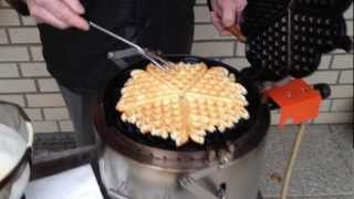 Waffeleisen mit Gasbetrieb [upl. by Yaresed]