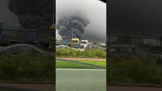 Zeer grote brand in Roosendaal [upl. by Cown]