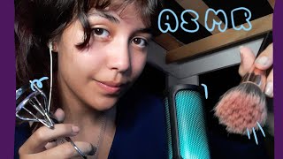 ASMR  fazendo maquiagem em você [upl. by Aisat]