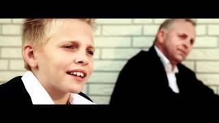 Dirk  Lieve opa CLIP JEANMEDIANL [upl. by Enyawal703]