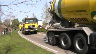 Truckrun 2011 Horst aankomst in Grubbenvorst deel 2 [upl. by Linder]