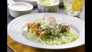 Tacos Dorados de Pollo con Salsa de Aguacate [upl. by Brink503]