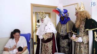 Visita de los Reyes Magos en el Horpital Universitario de Puerto Real [upl. by Kciredor491]