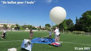 Projet un ballon pour lécole  Quatrième A [upl. by Annaor]