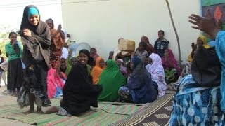 Grausame Prozedur Noch immer Beschneidungen in Somalia [upl. by Ahsekyt]