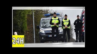 EN DIRECT  Evacuation de NotreDamedesLandes  des affrontements ont éclaté [upl. by Wojcik195]