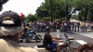 A female Army Soldier stops her bike during Rolling Thunder XXV t [upl. by Birdie]