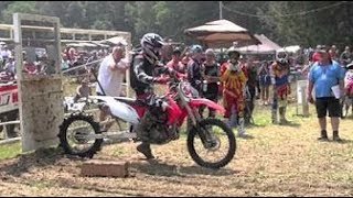 1 GermanoMF22  Mega motos subindo montanha [upl. by Aratahc]