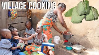 COOKING AFRICAN TRADITIONAL FOOD   VILLAGE COOKING  COUNTRYSIDE COOKING [upl. by Brill]