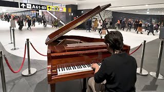 PAREI O AEROPORTO TOCANDO PIANO  Franz Ventura [upl. by Etteiram131]