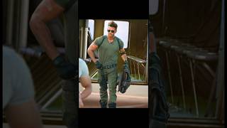 😍😍😍  Hrithik Roshan  Entry Scene  War  Tiger Shroff hrithikroshan shortsfeed [upl. by Ayiram205]