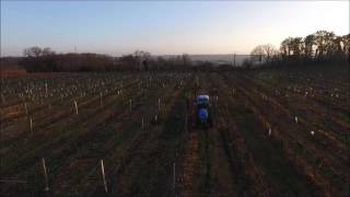 Landini REX 90 et enfonce pieux Dagnaud Dji Phantom HD [upl. by Aytida59]