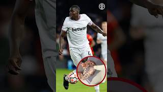 Kurt Zouma gets brutally mocked by MUTV Commentator Steve Bower 😭 football shorts [upl. by Yerdna]