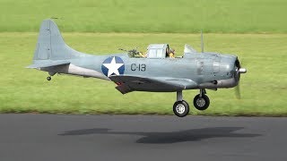 Bomber Field USA 2018  Marcelo Gonzalez  Douglas SBD Dauntless [upl. by Auqenahc]